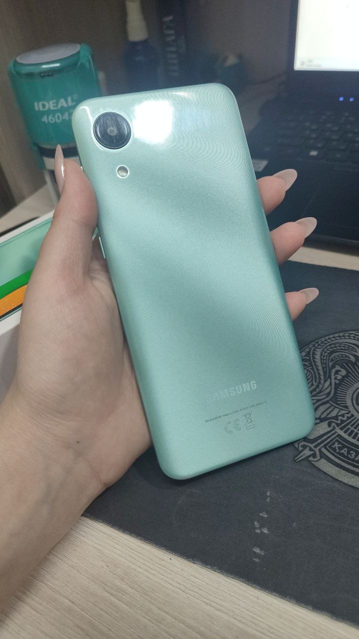 Samsung Galaxy A03 Core, 32 ГБ, зеленый, 2 ГБ (Фото)