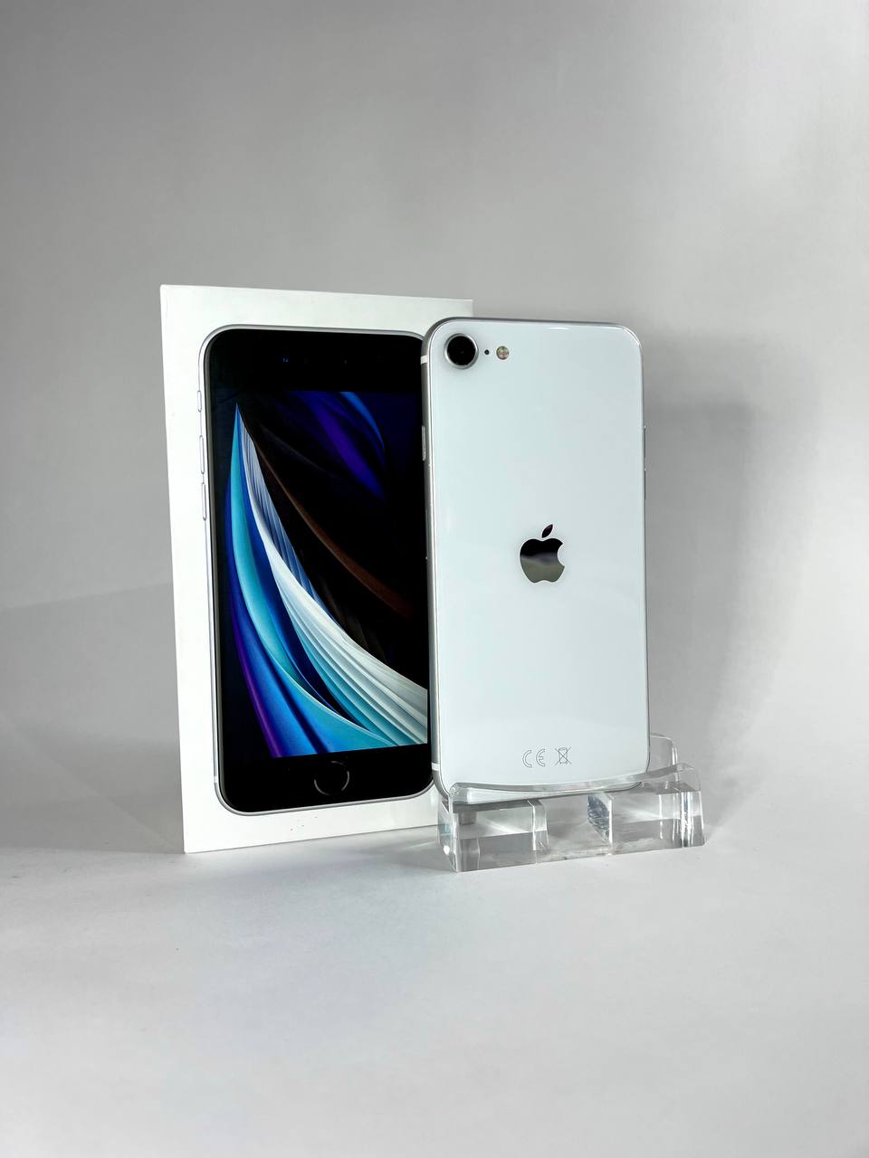 iPhone SE (2020), 128 ГБ, белый, 78% (Фото)
