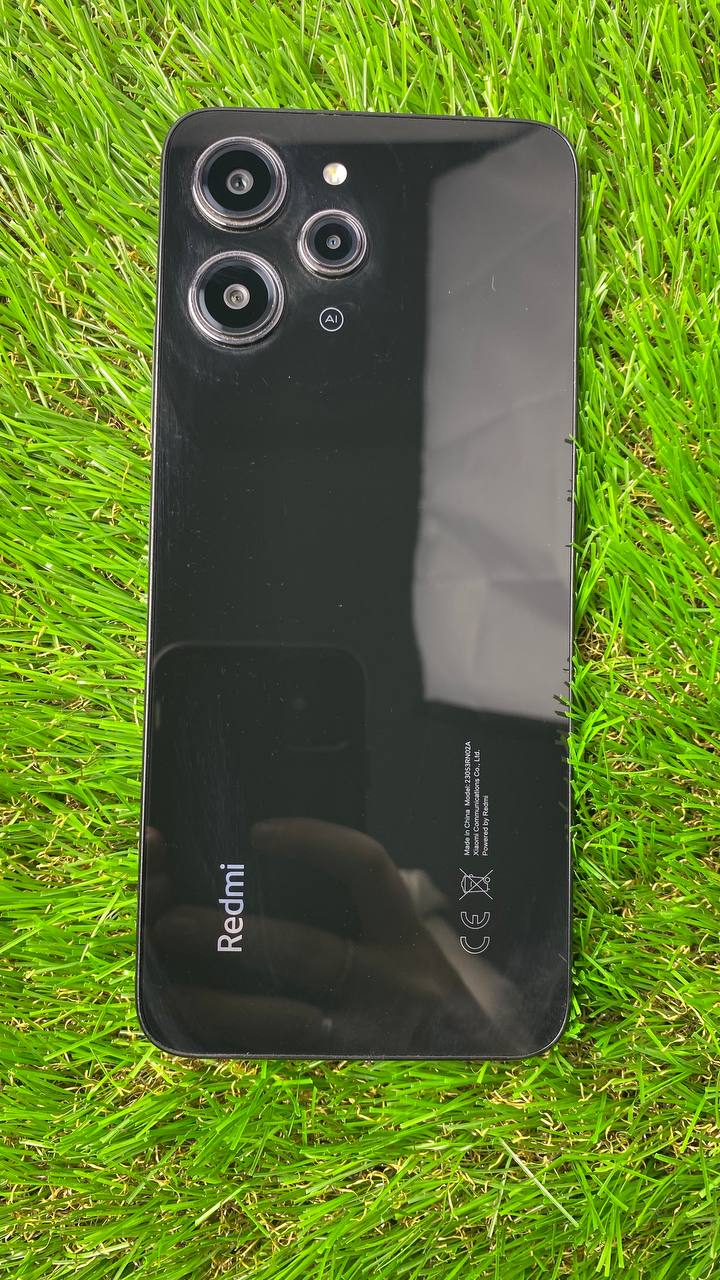 Xiaomi Redmi 12, 256 ГБ, черный, 8 ГБ (Фото)